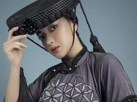 Châu Bùi tung bộ ảnh mới, đẹp ma mị với áo dài tranh cổ